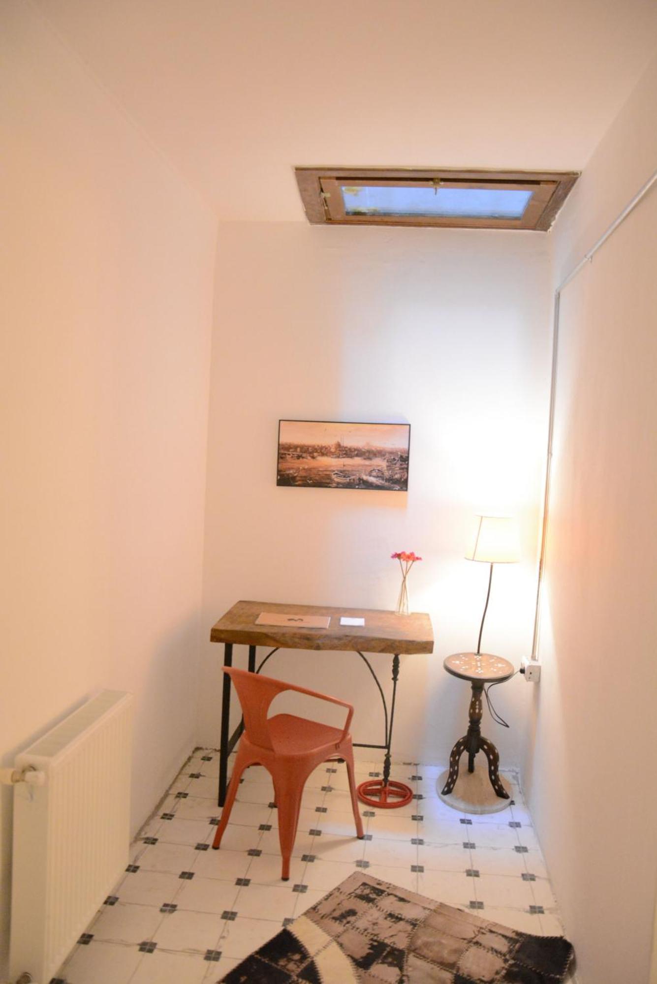 Historic Galata Aparthotel Истанбул Стая снимка