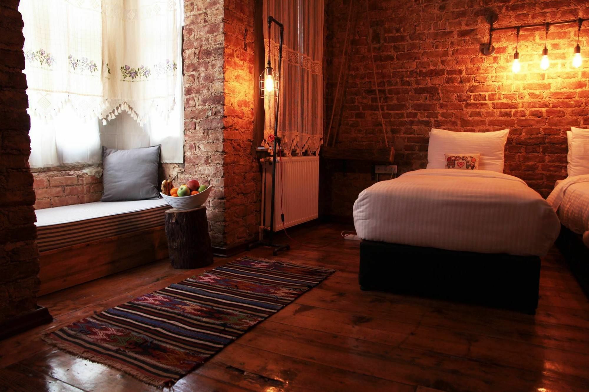 Historic Galata Aparthotel Истанбул Екстериор снимка